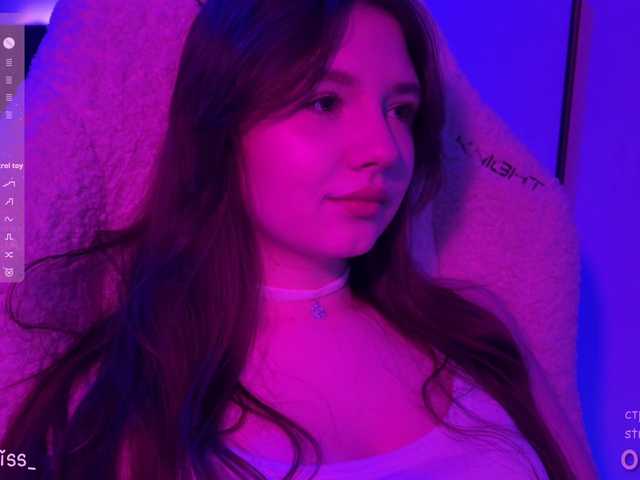 -FoxAlisa-'s BongaCams show and profile