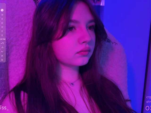 -FoxAlisa-'s BongaCams show and profile