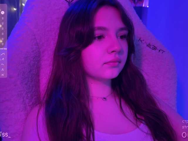 -FoxAlisa-'s BongaCams show and profile