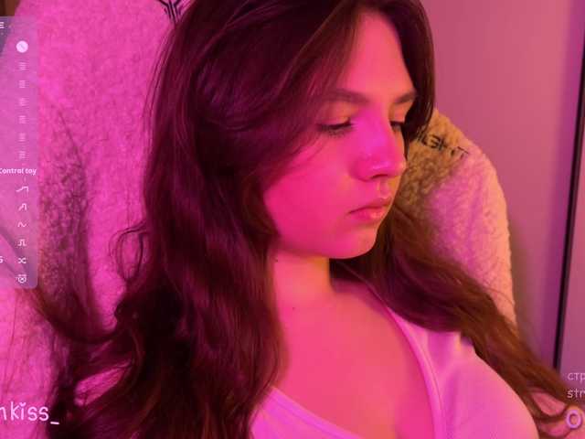 -FoxAlisa-'s BongaCams show and profile