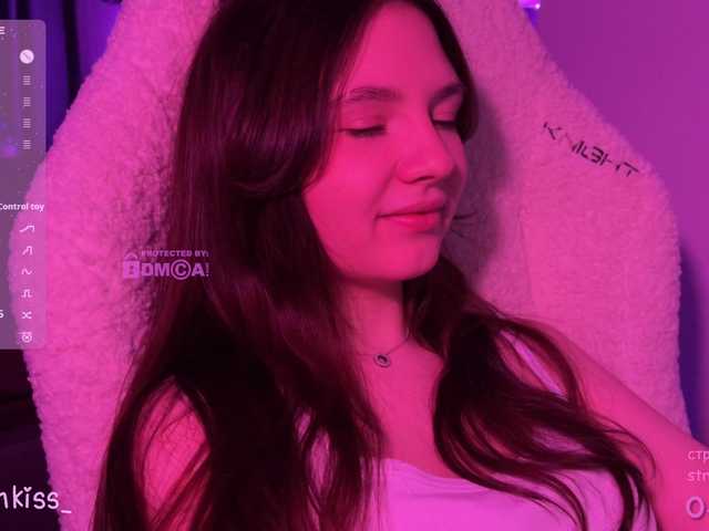 -FoxAlisa-'s BongaCams show and profile