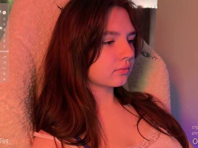 -FoxAlisa-'s BongaCams show and profile