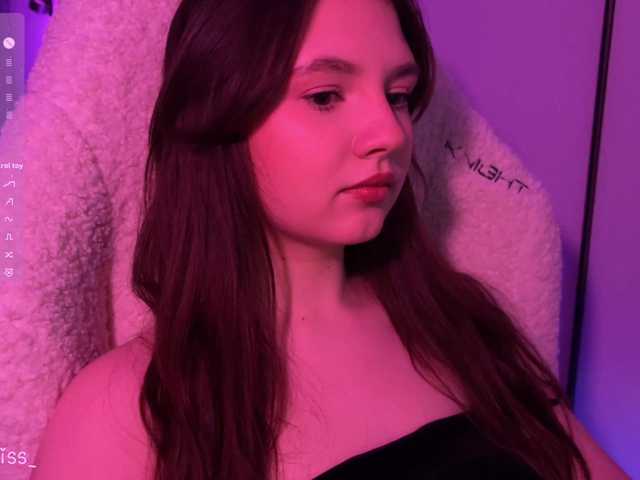 -FoxAlisa-'s BongaCams show and profile