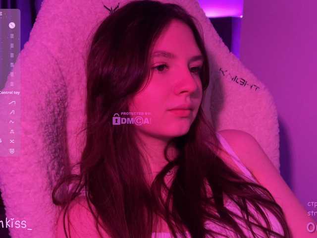 -FoxAlisa-'s BongaCams show and profile