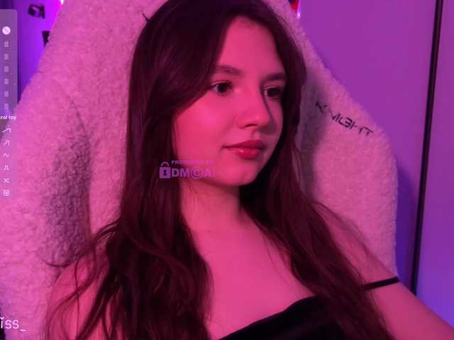 -FoxAlisa-'s BongaCams show and profile