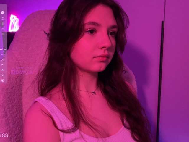 -FoxAlisa-'s BongaCams show and profile