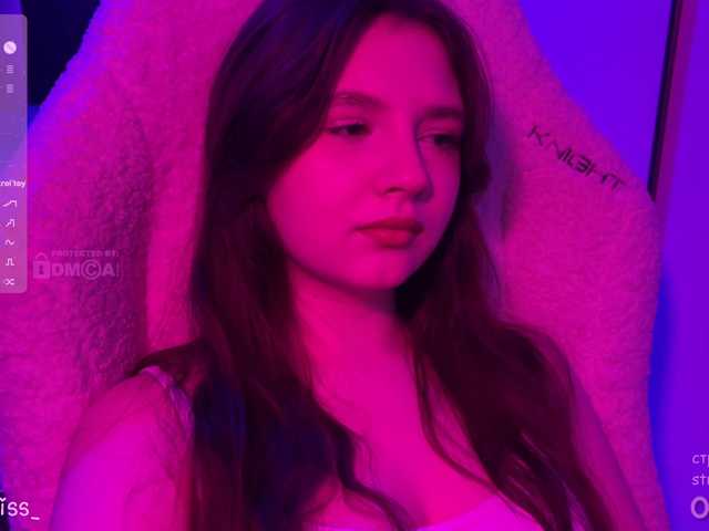 -FoxAlisa-'s BongaCams show and profile