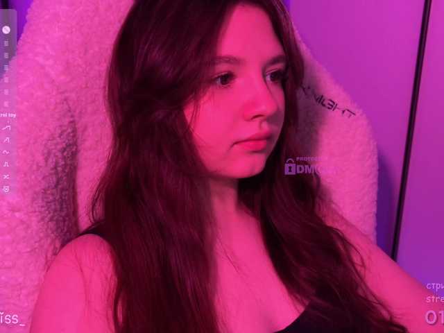 -FoxAlisa-'s BongaCams show and profile