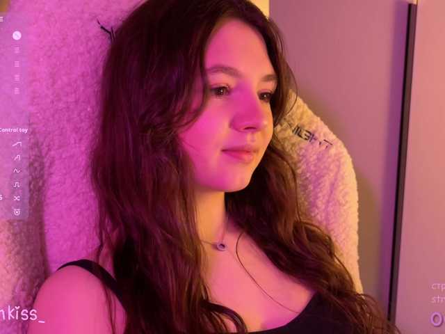 -FoxAlisa-'s BongaCams show and profile