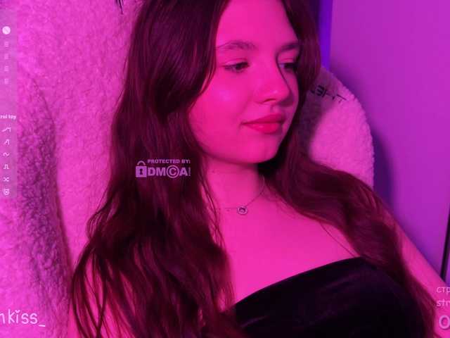 -FoxAlisa-'s BongaCams show and profile