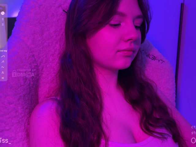 -FoxAlisa-'s BongaCams show and profile