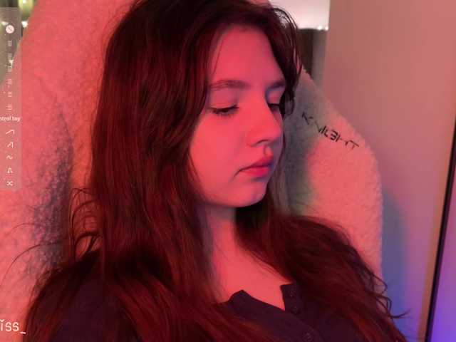 -FoxAlisa-'s BongaCams show and profile