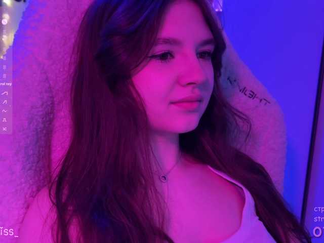 -FoxAlisa-'s BongaCams show and profile