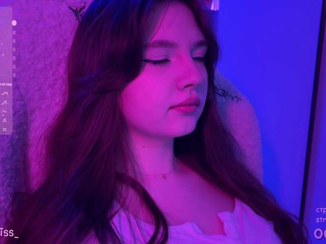 -FoxAlisa-'s BongaCams show and profile