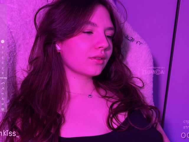 -FoxAlisa-'s BongaCams show and profile