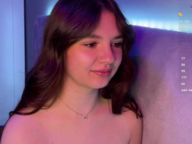  -FoxAlisa- chat room