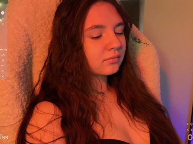 -FoxAlisa-'s BongaCams show and profile