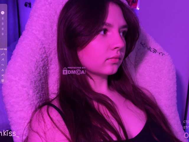 -FoxAlisa-'s BongaCams show and profile