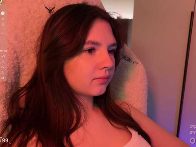 -FoxAlisa-'s BongaCams show and profile