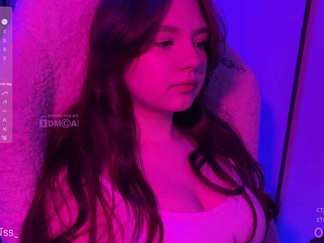 -FoxAlisa-'s BongaCams show and profile