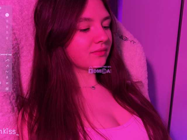 -FoxAlisa-'s BongaCams show and profile