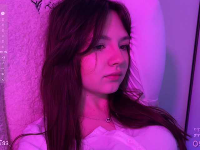 -FoxAlisa-'s BongaCams show and profile