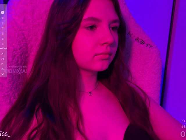 -FoxAlisa-'s BongaCams show and profile