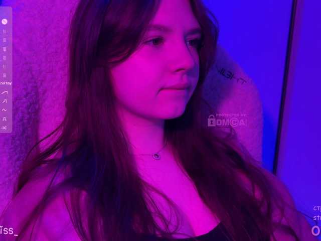 -FoxAlisa-'s BongaCams show and profile