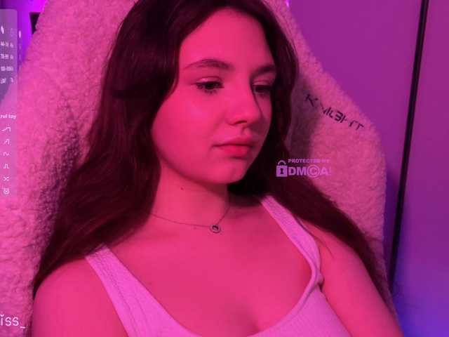 -FoxAlisa-'s BongaCams show and profile