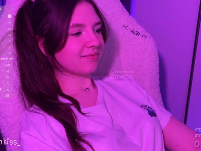 -FoxAlisa-'s BongaCams show and profile