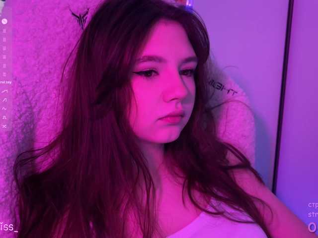 -FoxAlisa-'s BongaCams show and profile