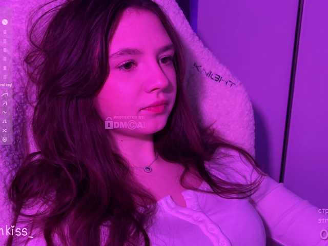 -FoxAlisa-'s BongaCams show and profile