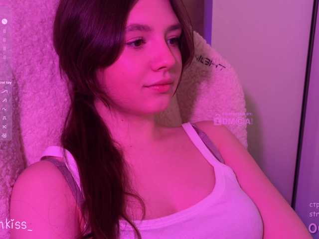 -FoxAlisa-'s BongaCams show and profile