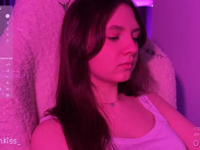 -FoxAlisa-'s BongaCams show and profile