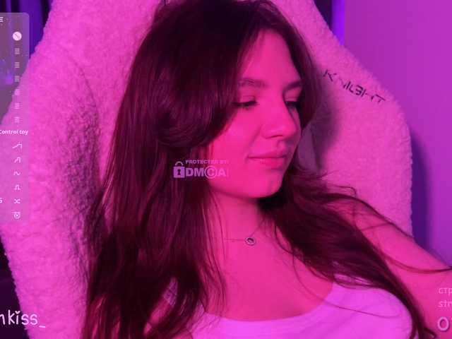 -FoxAlisa-'s BongaCams show and profile