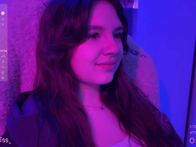 -FoxAlisa-'s BongaCams show and profile