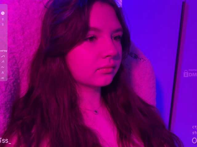 -FoxAlisa-'s BongaCams show and profile