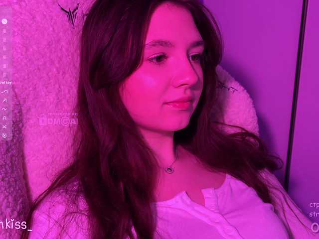 -FoxAlisa-'s BongaCams show and profile