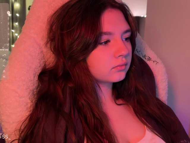 -FoxAlisa-'s BongaCams show and profile