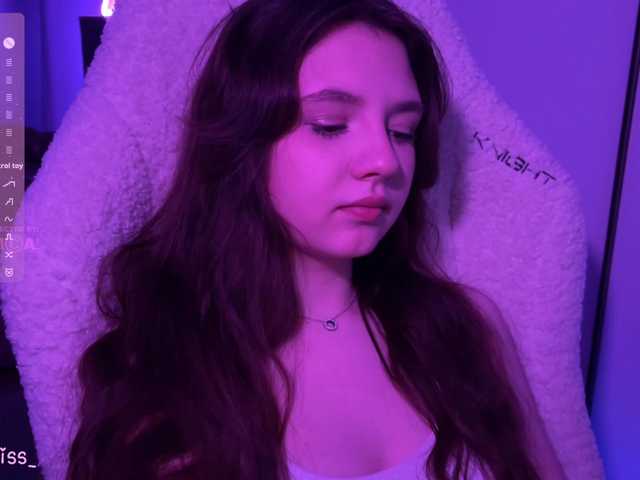 -FoxAlisa-'s BongaCams show and profile