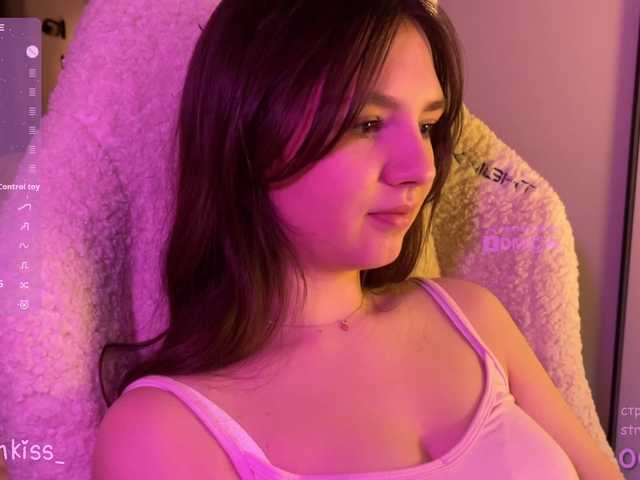 -FoxAlisa-'s BongaCams show and profile