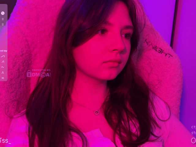 -FoxAlisa-'s BongaCams show and profile