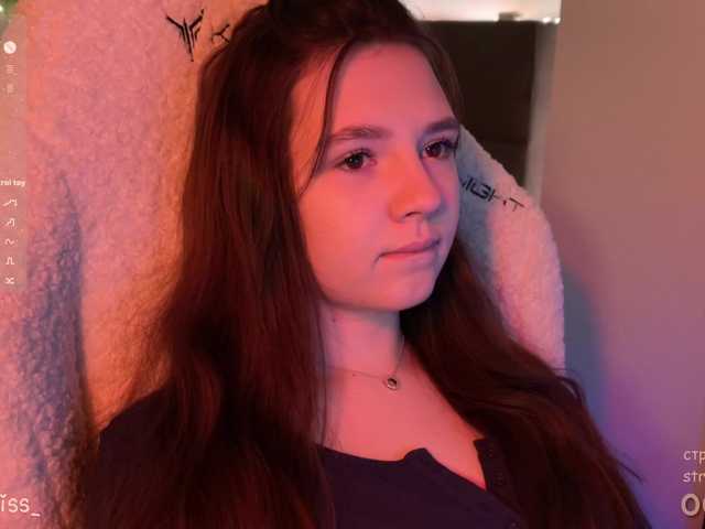 -FoxAlisa-'s BongaCams show and profile