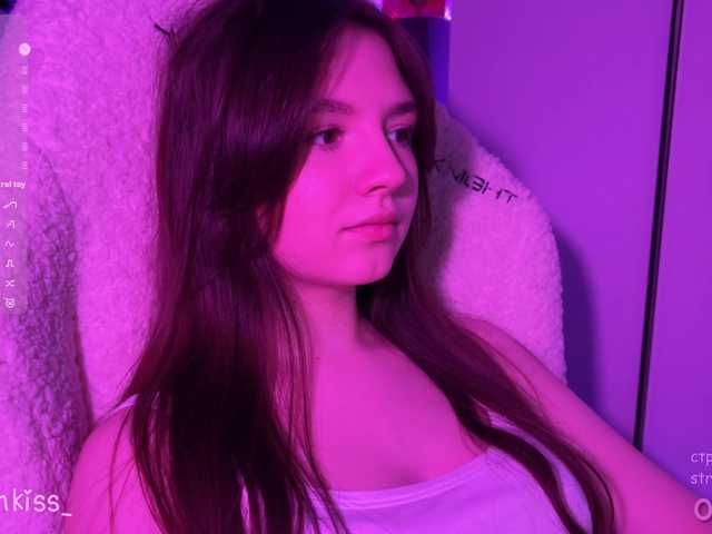 -FoxAlisa-'s BongaCams show and profile