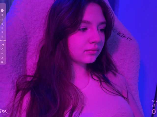 -FoxAlisa-'s BongaCams show and profile