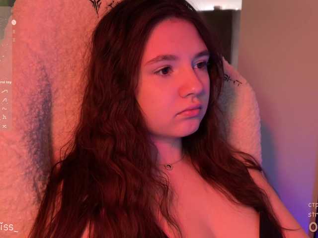 -FoxAlisa-'s BongaCams show and profile