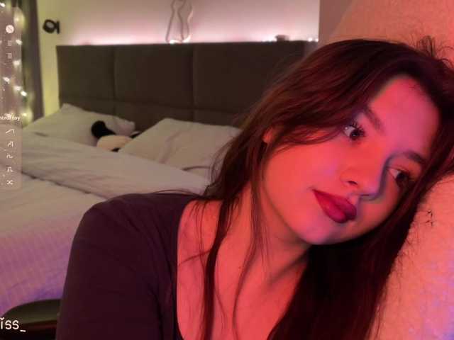 -FoxAlisa-'s BongaCams show and profile