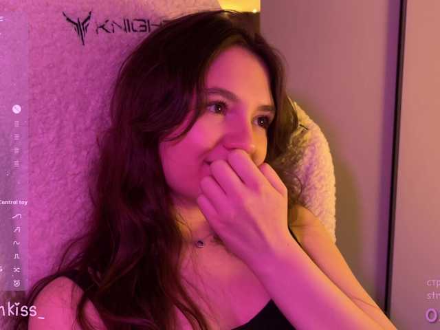 -FoxAlisa-'s BongaCams show and profile