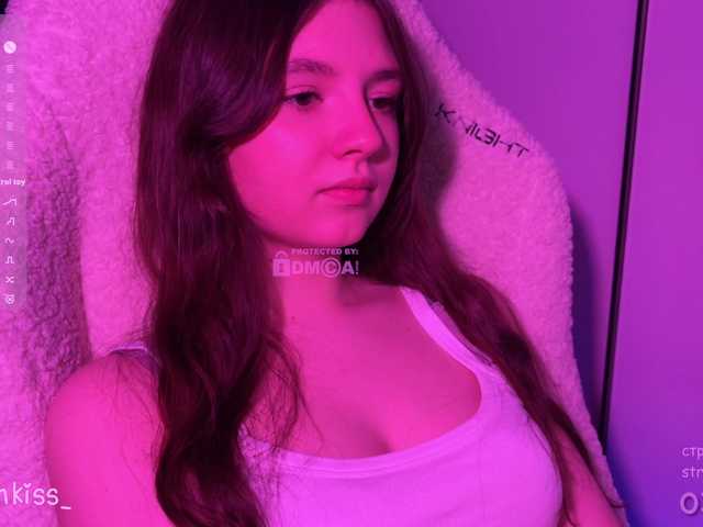 -FoxAlisa-'s BongaCams show and profile