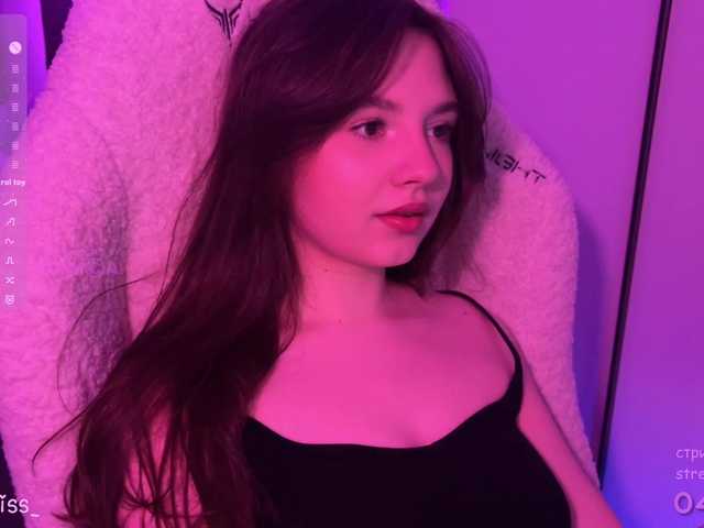 -FoxAlisa-'s BongaCams show and profile